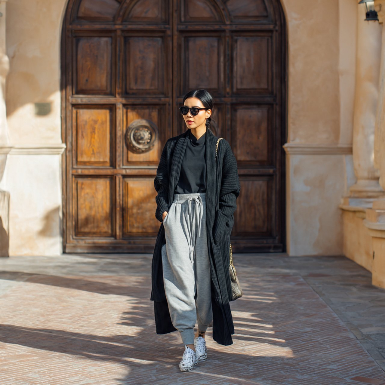 the lightweight robe layer over basicscomfy outfit