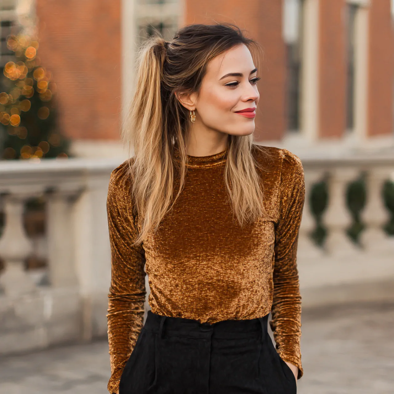 Thanksgiving Dinner Outfit: Chic, Comfortable Looks to Wear This Season 12 velvet top with black straight leg pantsthanksgivi